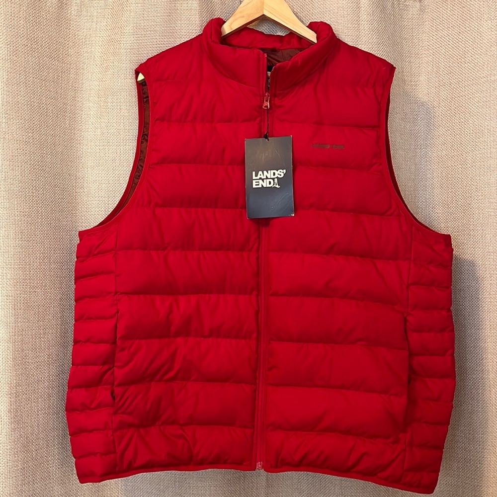 NWT Men’s Lands’ End Vest